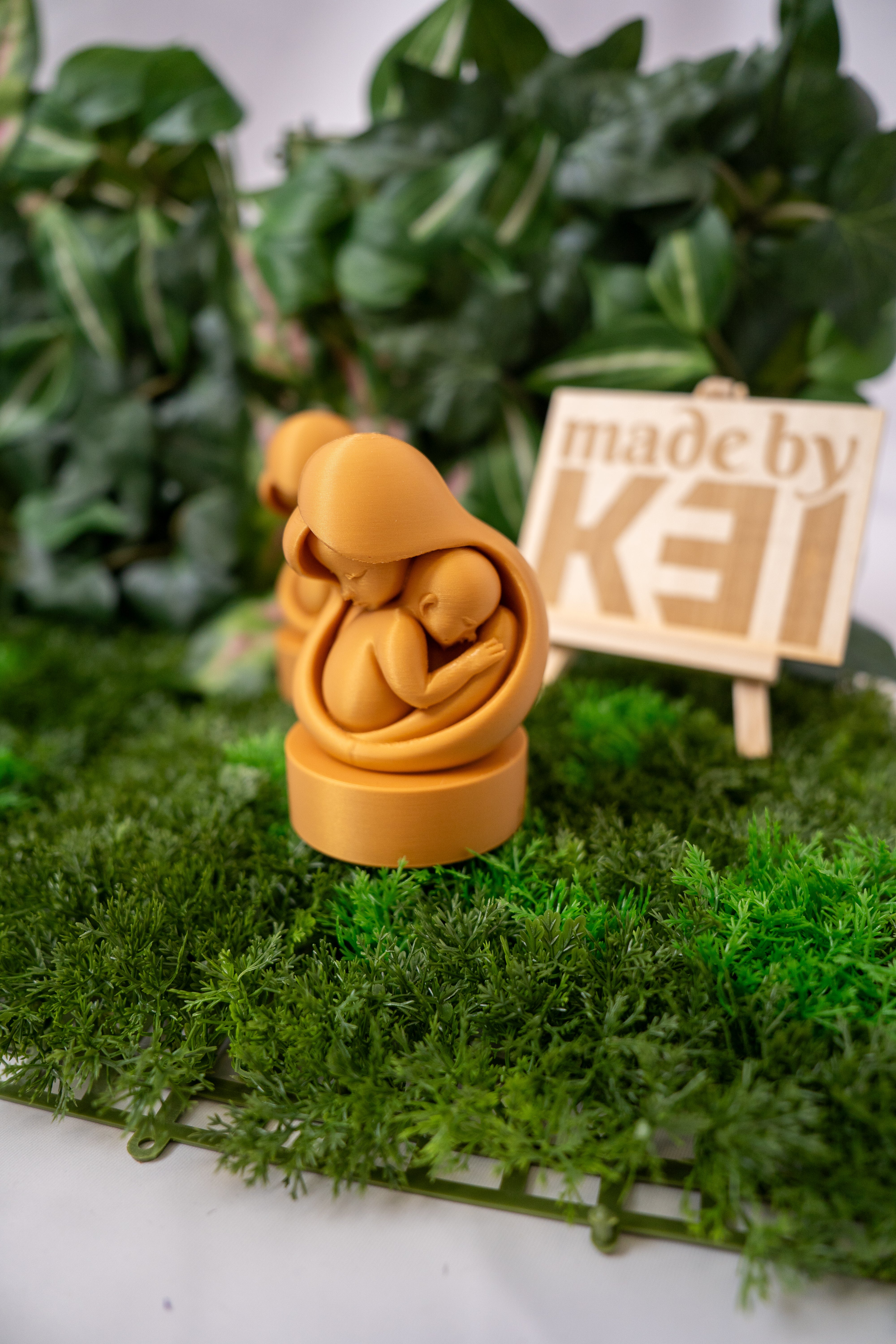 Altijd samen – 3D geprint moeder en kind beeld