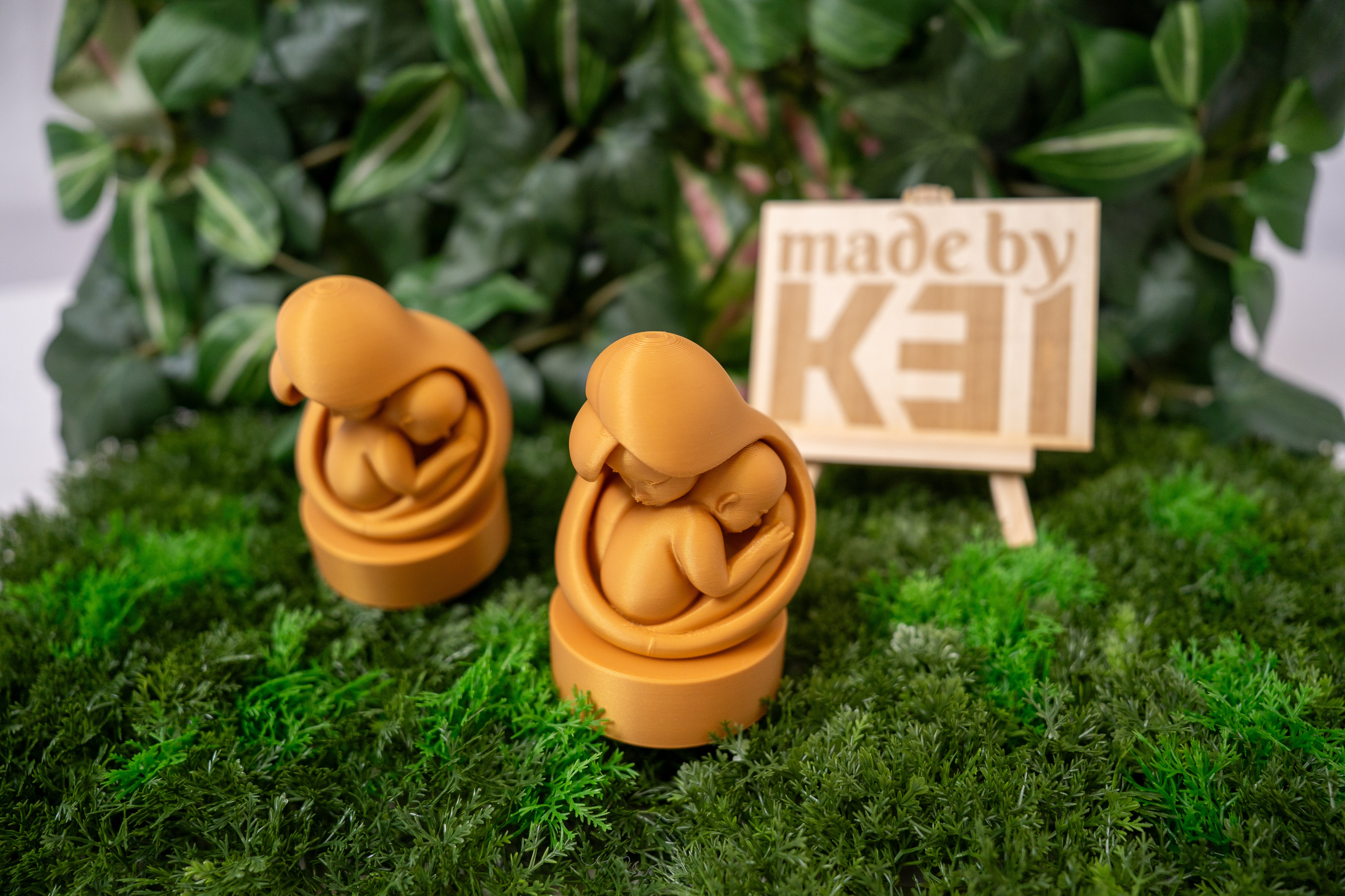 Altijd samen – 3D geprint moeder en kind beeld